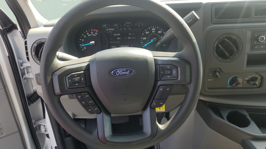 New 2026 Ford E-350 and Econoline 350 Super Duty RWD image 24