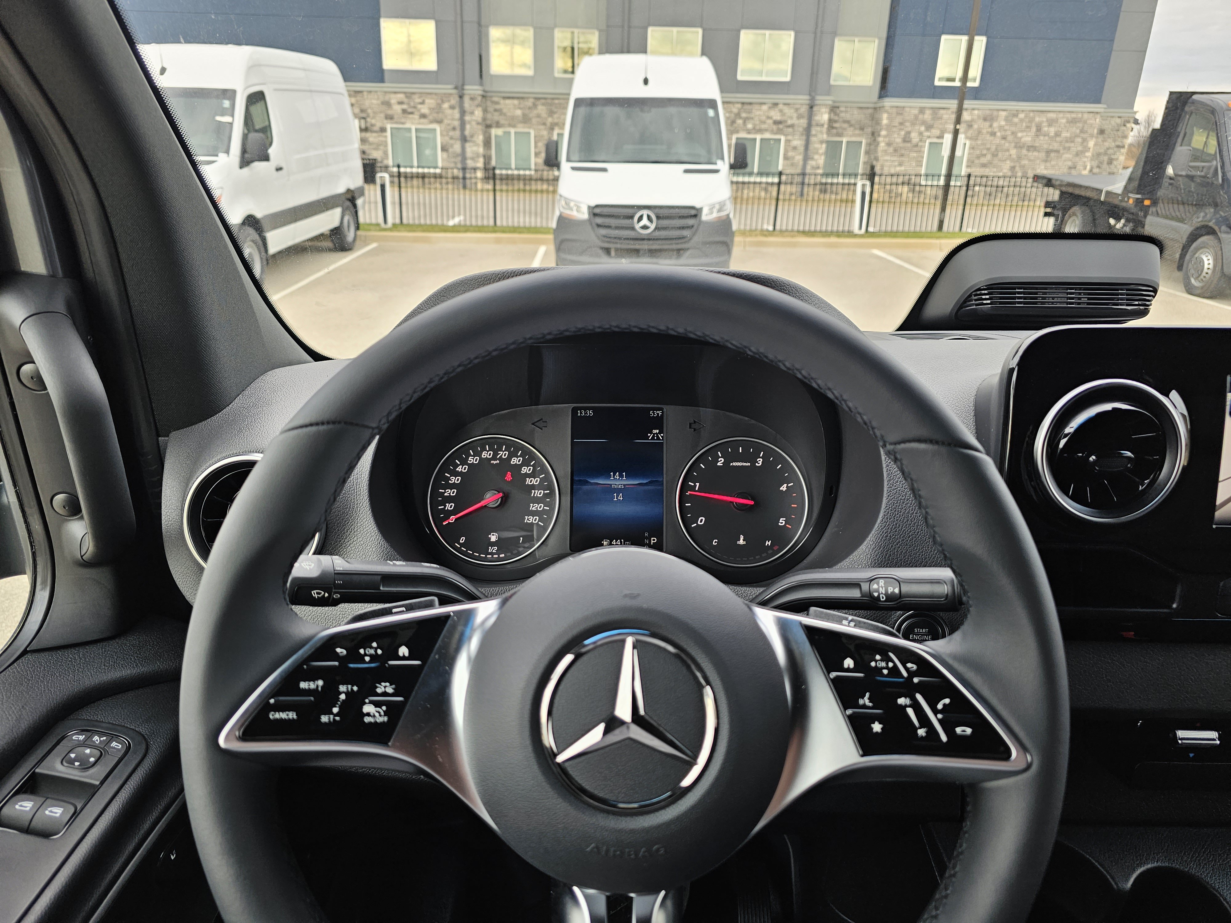 New 2025 Mercedes-Benz Sprinter 2500 image 27