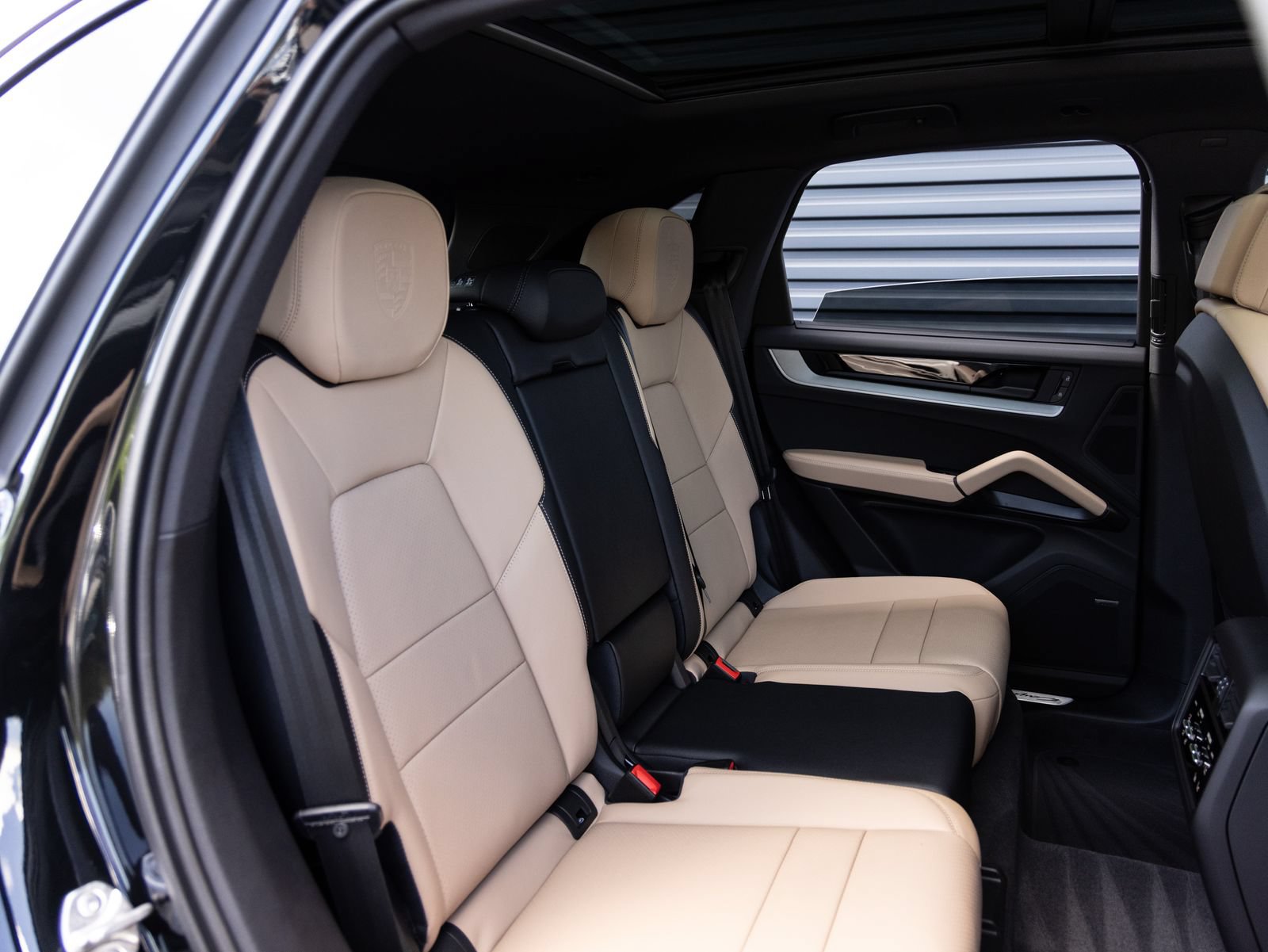 New 2026 Porsche Cayenne AWD/4WD image 30