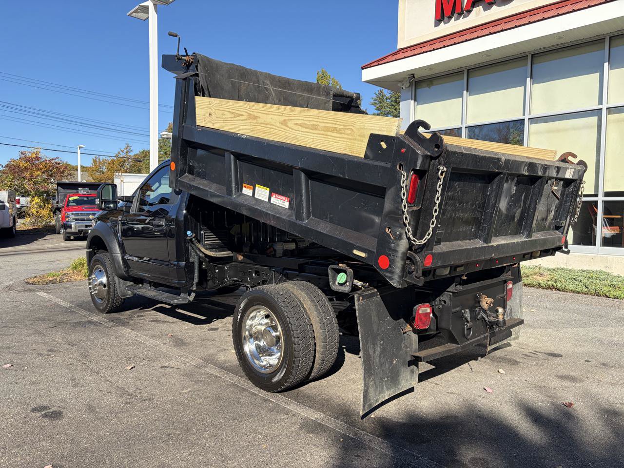 Used 2022 Ford F550 4x4 Regular Cab Super Duty image 8