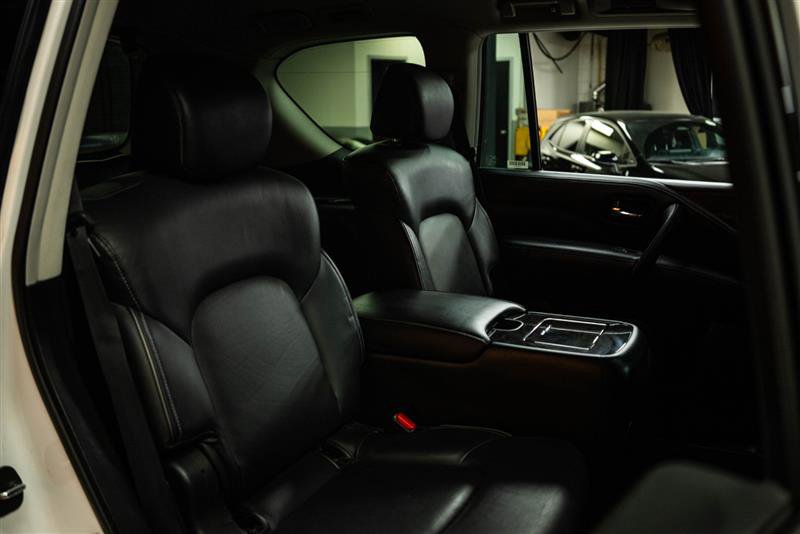 Used 2024 INFINITI QX80 Luxe image 13