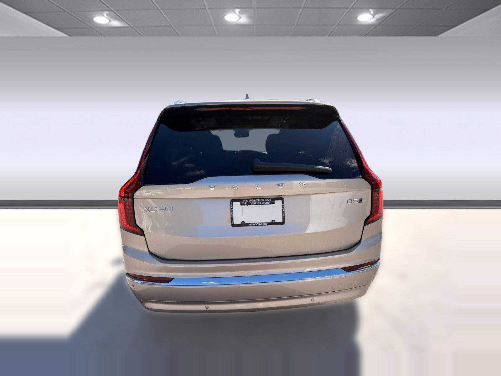 Certified 2026 Volvo XC90 B5 Core w/ Protection Package AWD/4WD image 10