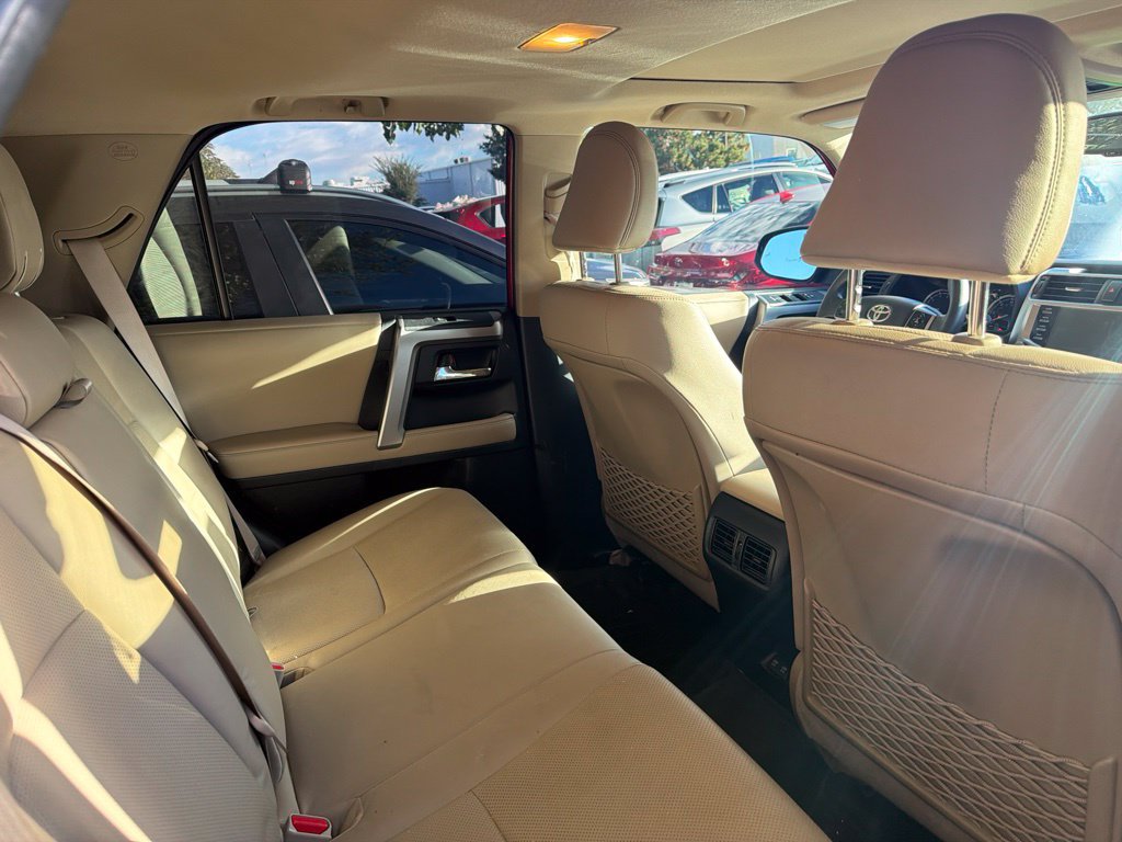 Used 2022 Toyota 4Runner Limited AWD/4WD image 4