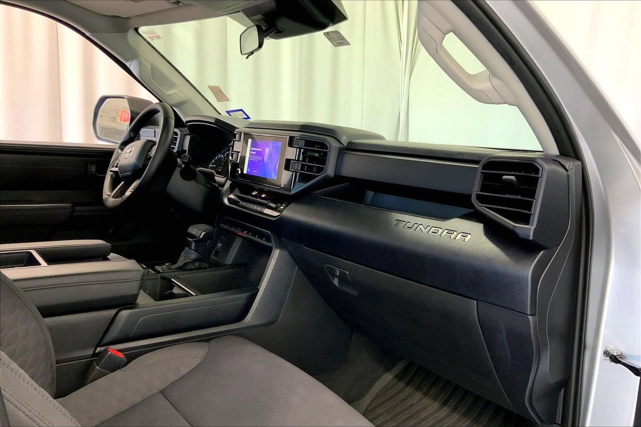 Used 2024 Toyota Tundra SR w/ SR Tow Package AWD/4WD image 28