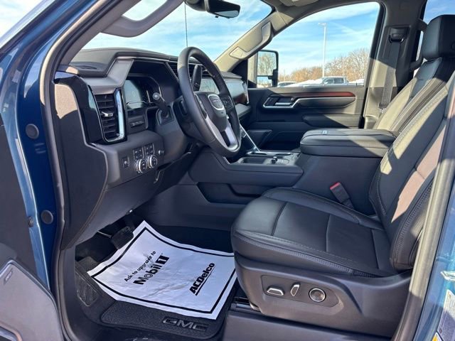Certified 2025 GMC Sierra 2500 Denali w/ Technology Package image 11