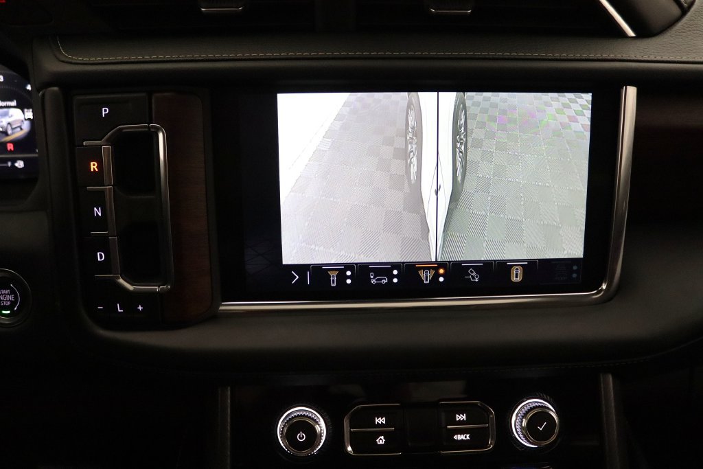 Certified 2024 GMC Yukon Denali Ultimate AWD/4WD image 38