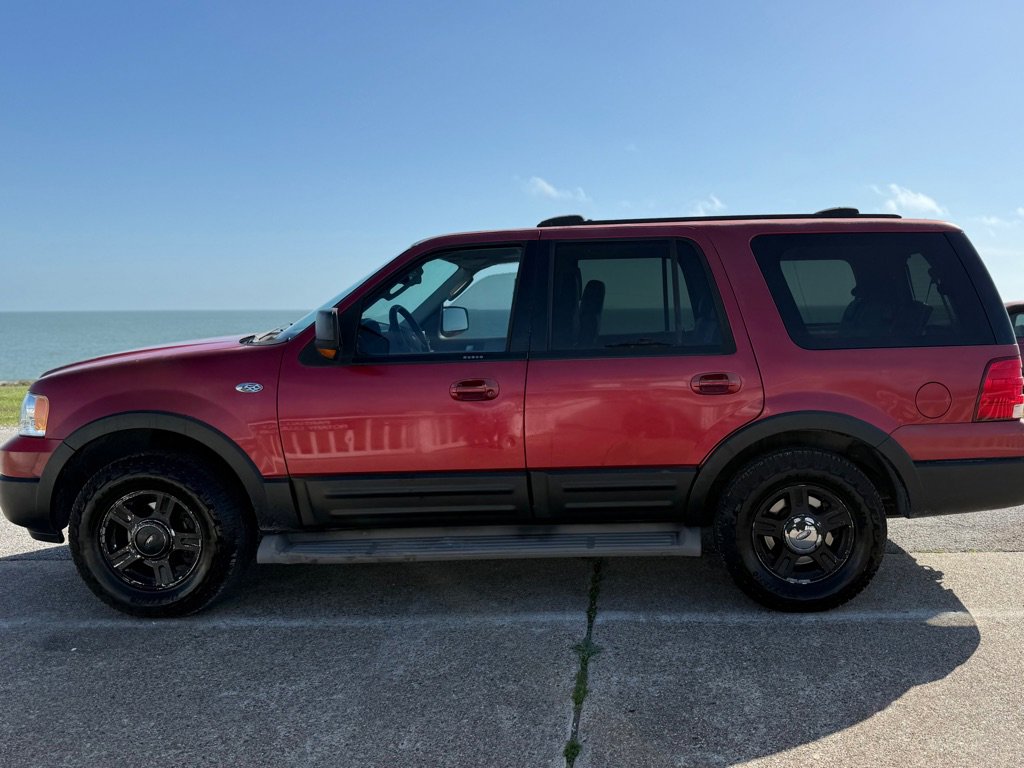 Used 2004 Ford Expedition Eddie Bauer RWD image 8