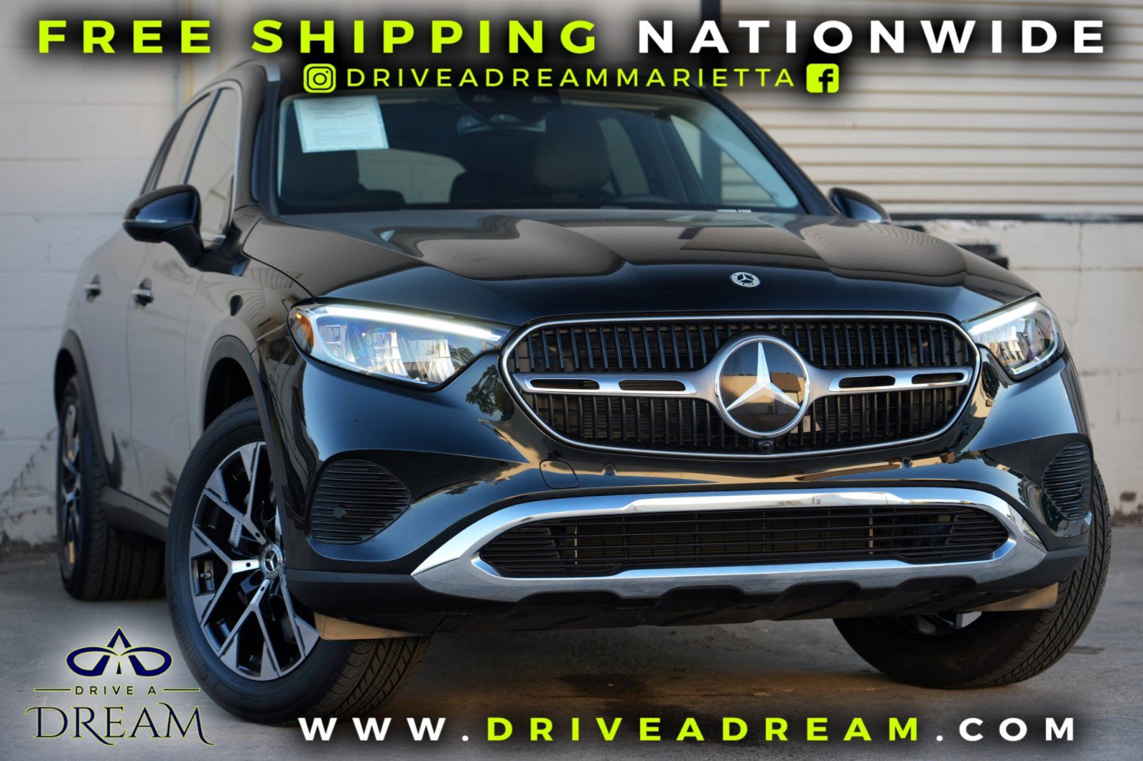 Used 2026 Mercedes-Benz GLC 350e 4MATIC w/ Driver Assistance Package image 2