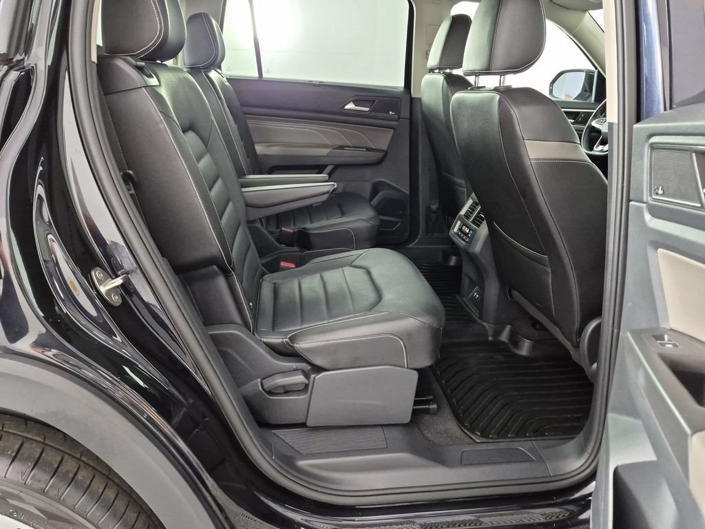 Used 2023 Volkswagen Atlas SEL Premium AWD/4WD image 36
