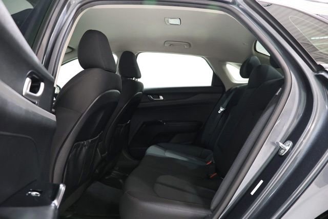 Used 2022 Kia K5 LXS FWD image 29