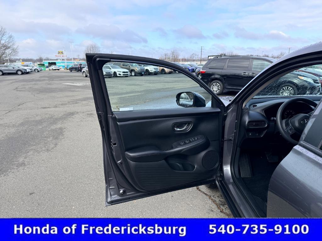 Certified 2026 Honda HR-V LX image 15