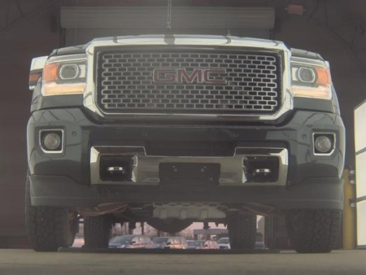 Used 2017 GMC Sierra 3500 Denali image 4