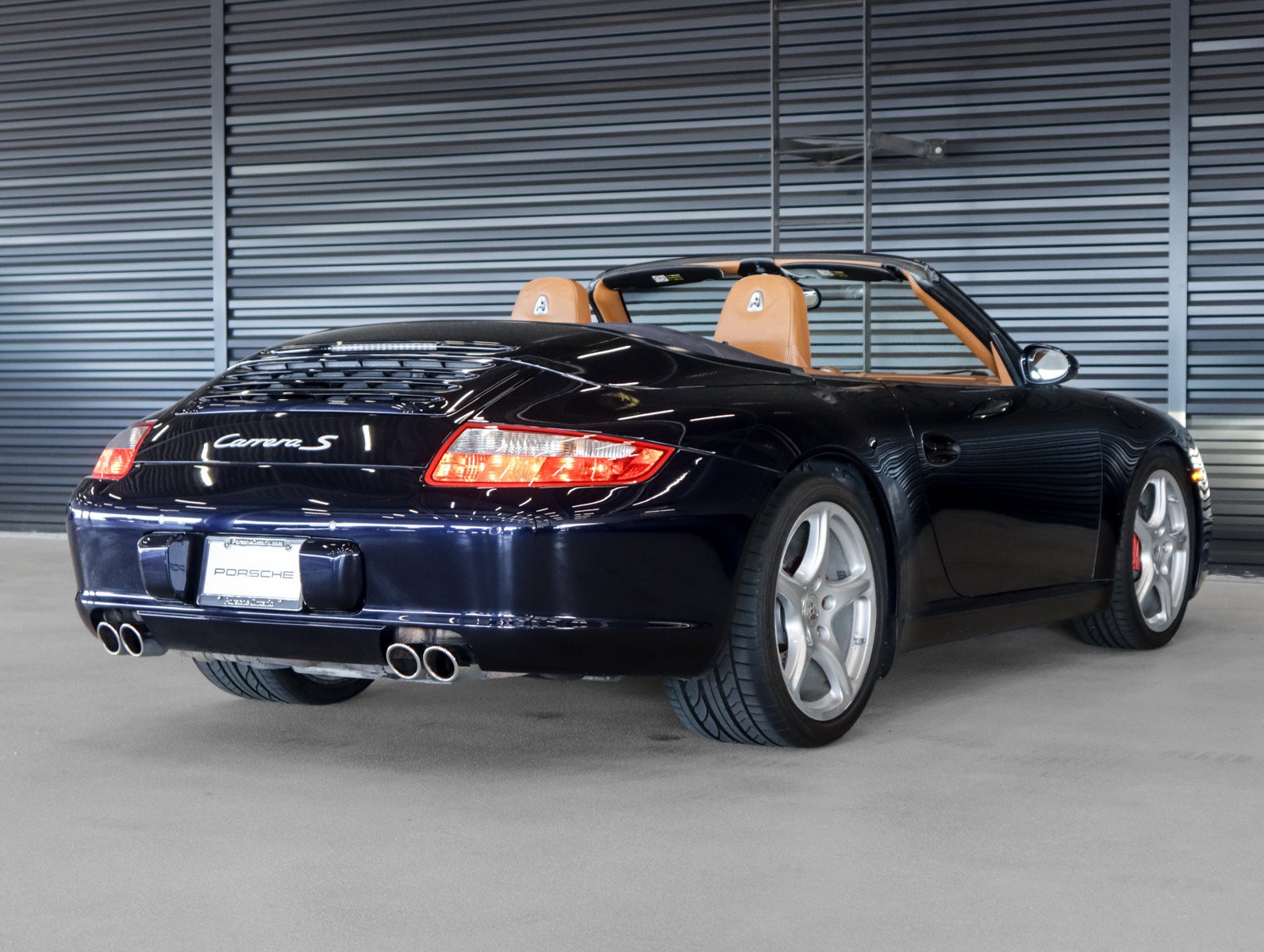 Used 2006 Porsche 911 Carrera S RWD image 10