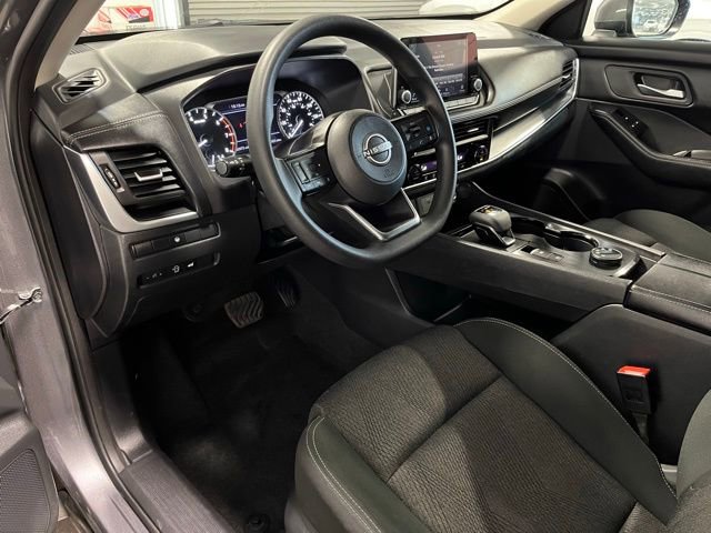 Used 2024 Nissan Rogue SV image 19