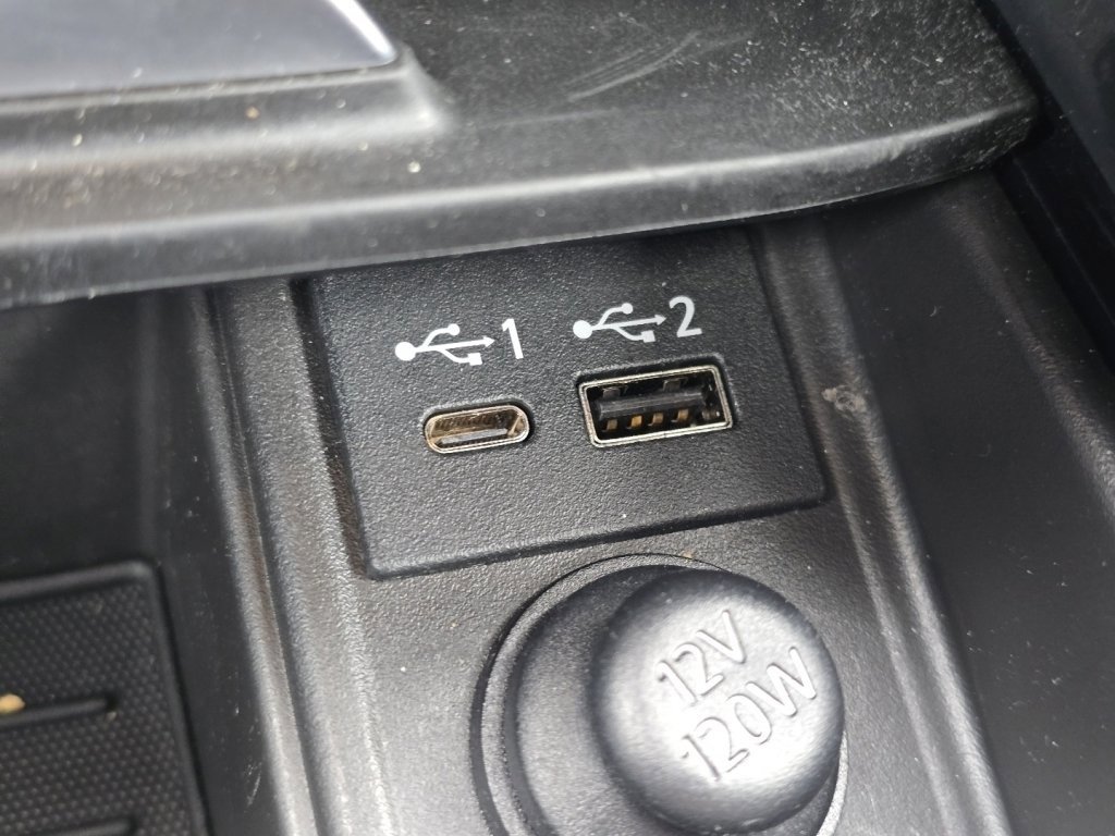 Used 2020 INFINITI QX50 Essential image 5