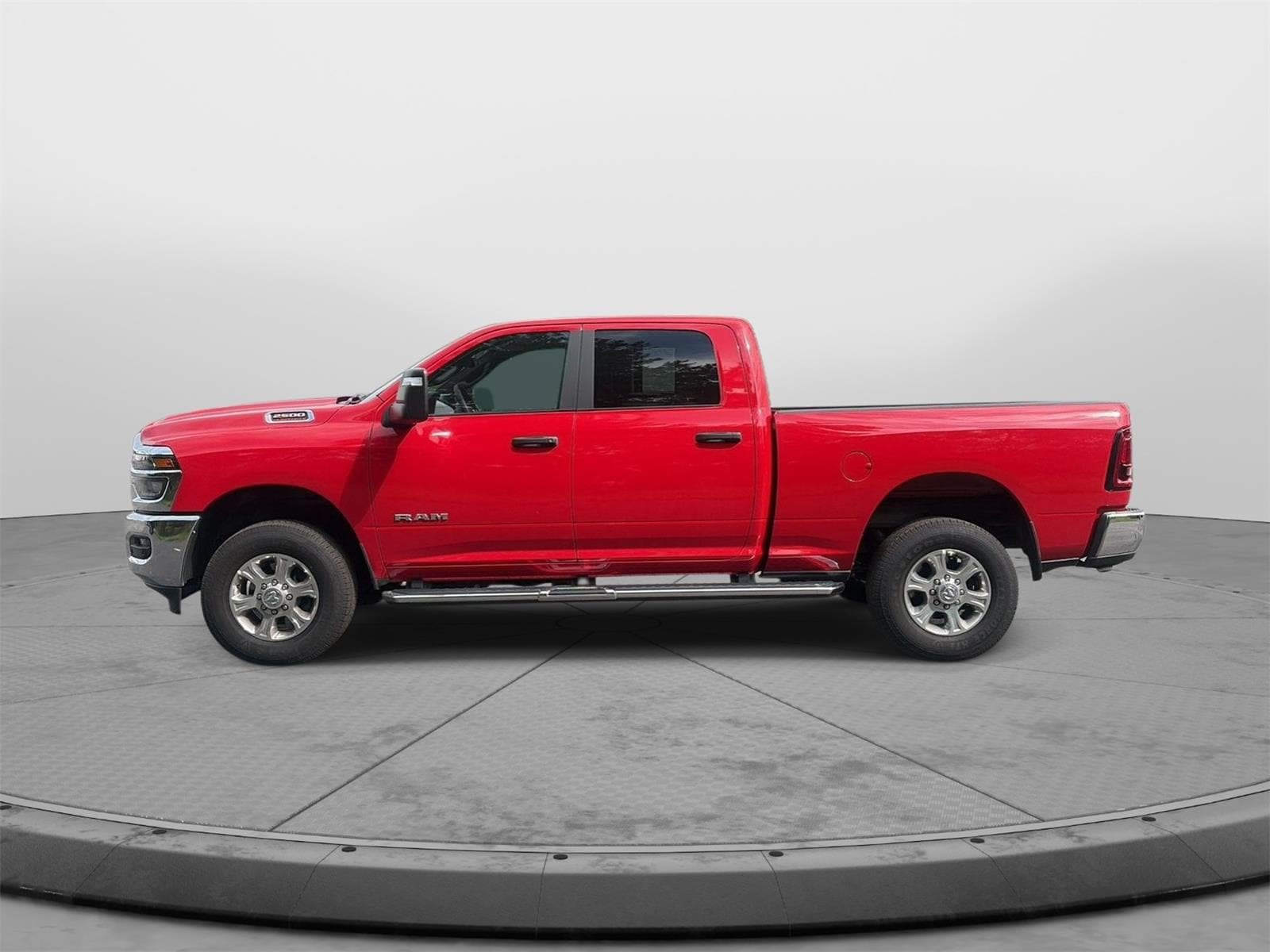 Used 2026 RAM 2500 Big Horn AWD/4WD image 4