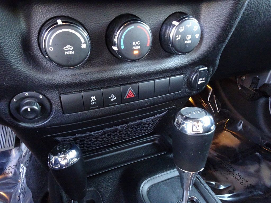 Used 2017 Jeep Wrangler Unlimited Sport w/ Quick Order Package 24S image 15