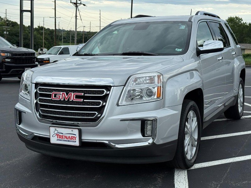 Used 2017 GMC Terrain SLT w/ Driver Alert Package I FWD image 8