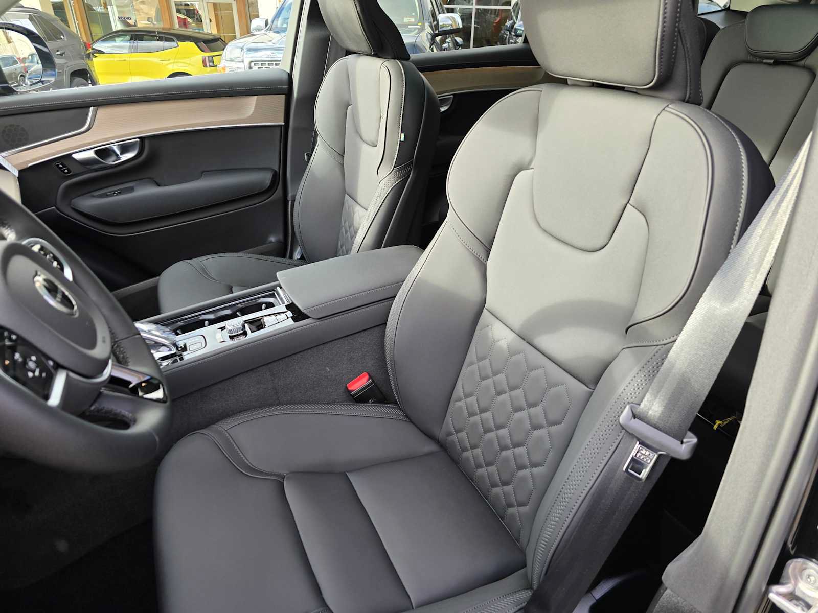 New 2026 Volvo XC90 B5 Core AWD/4WD image 24