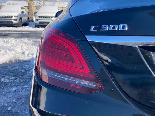 Used 2021 Mercedes-Benz C 300 C 300 image 16