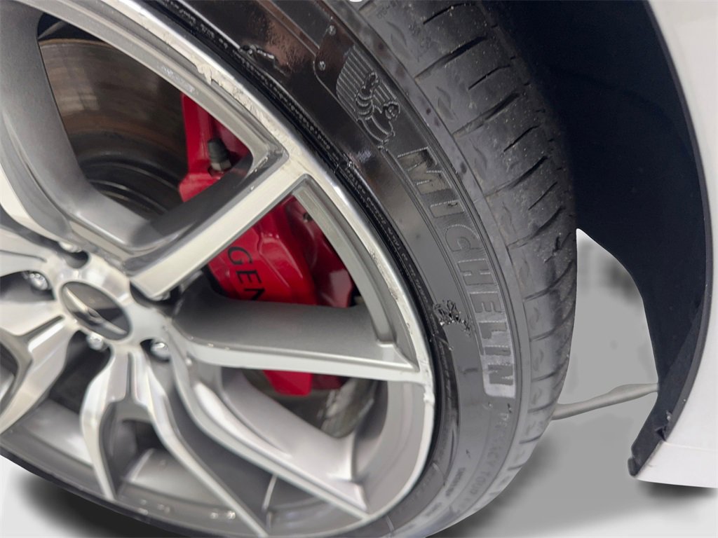 Used 2025 Genesis G70 2.5T image 86