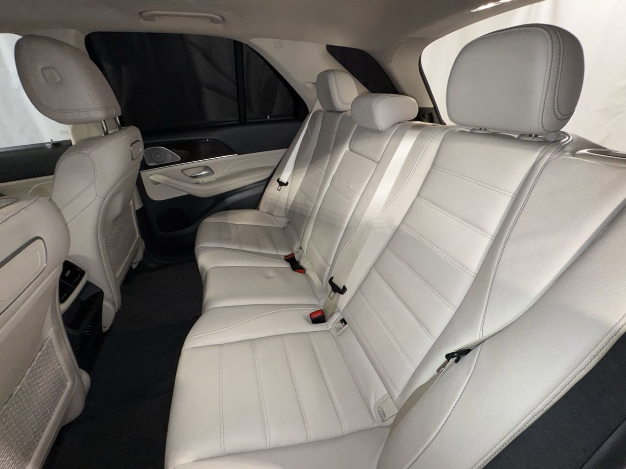 Used 2020 Mercedes-Benz GLE 580 GLE 580 w/ Parking Assist Package image 31