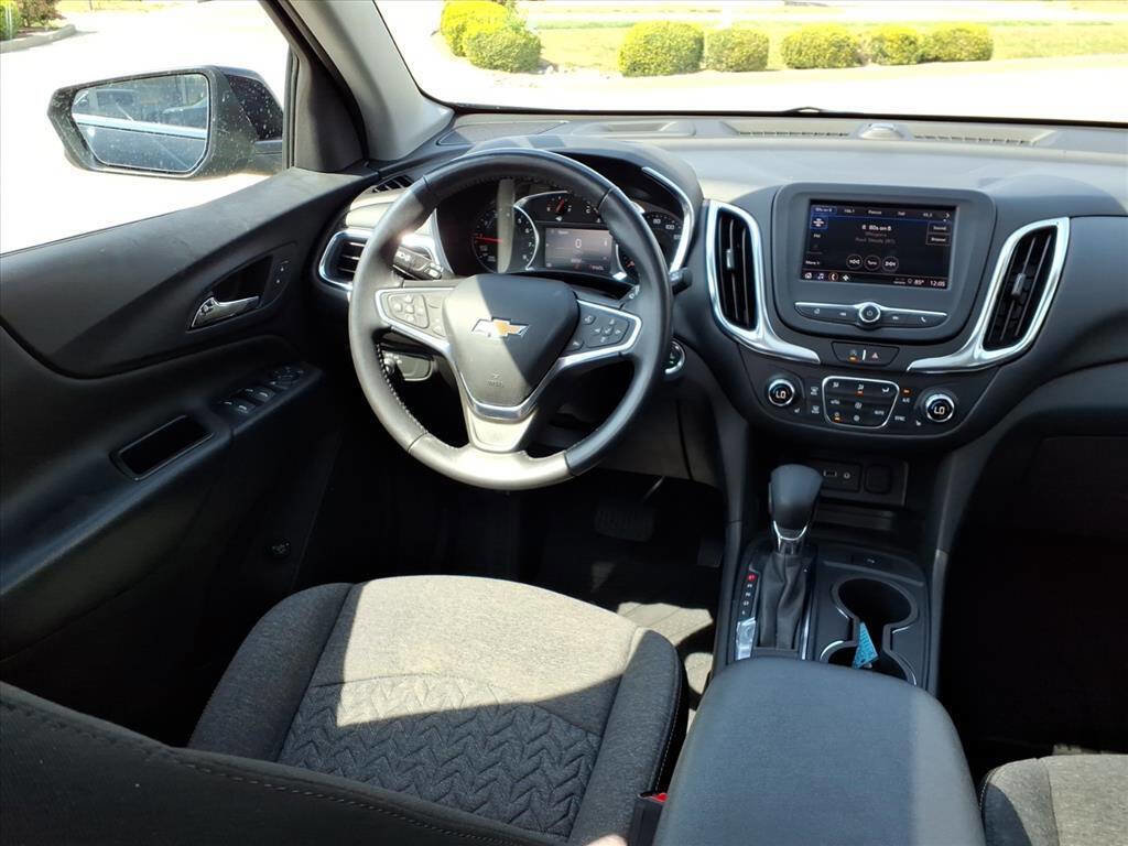 Used 2022 Chevrolet Equinox LT image 12