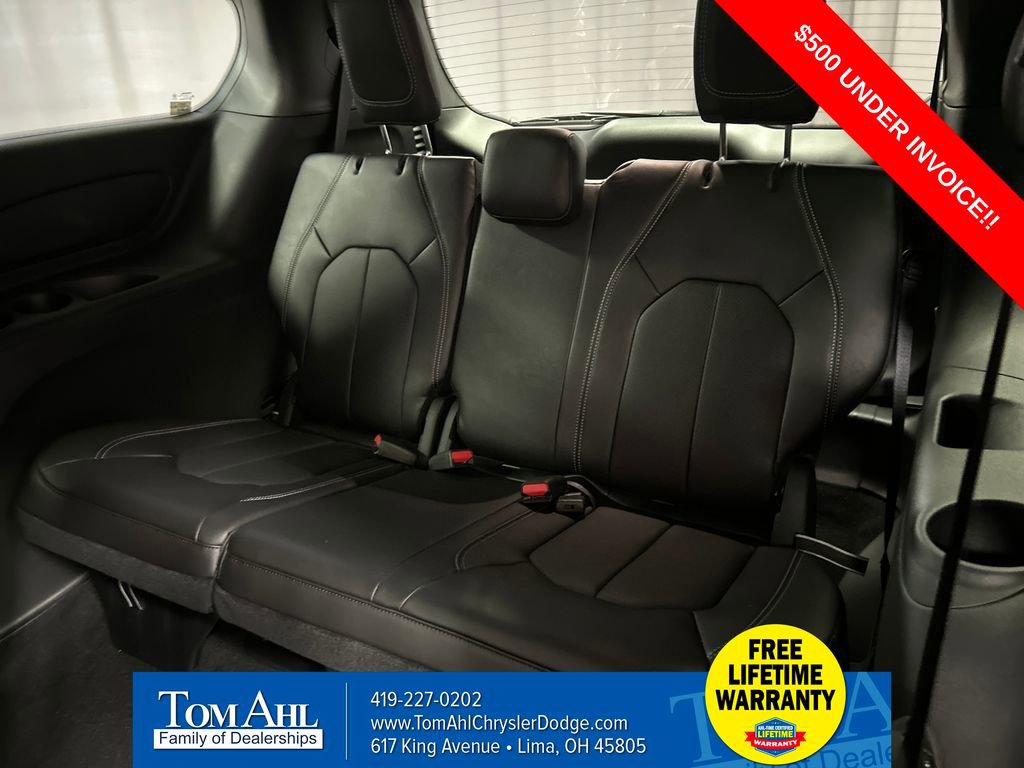 New 2026 Chrysler Voyager LX image 22
