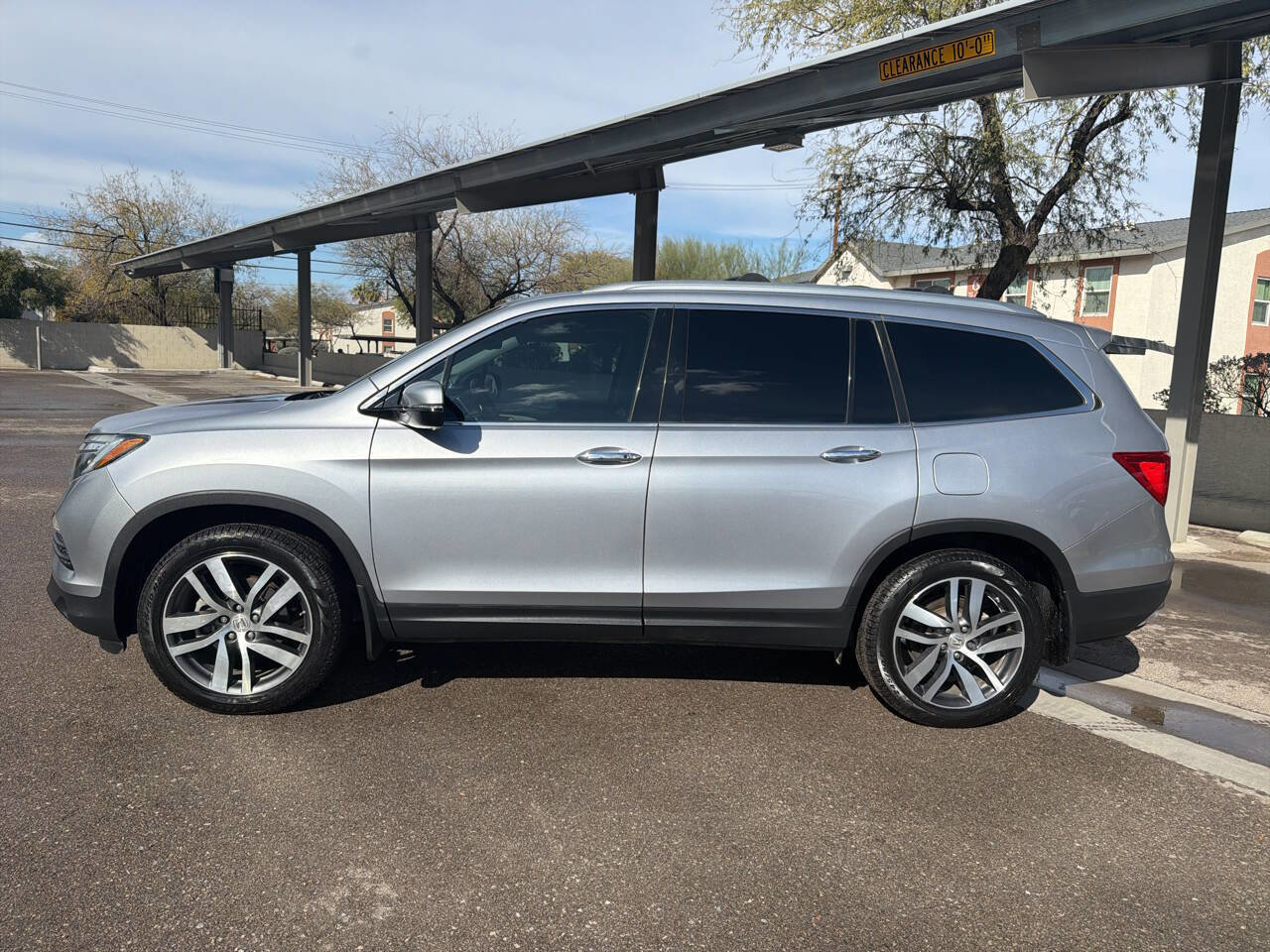 Used 2018 Honda Pilot Elite image 4