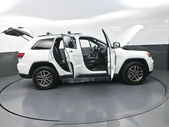 Used 2021 Jeep Grand Cherokee Limited AWD/4WD image 37