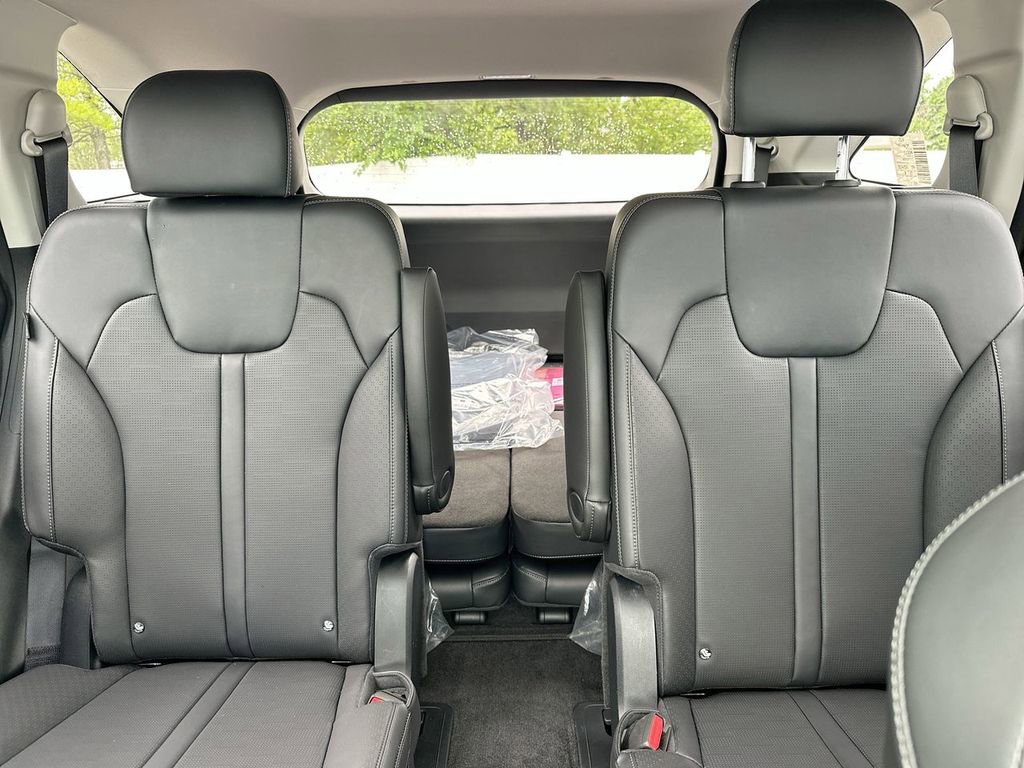 Used 2024 Kia Sorento SX FWD image 42
