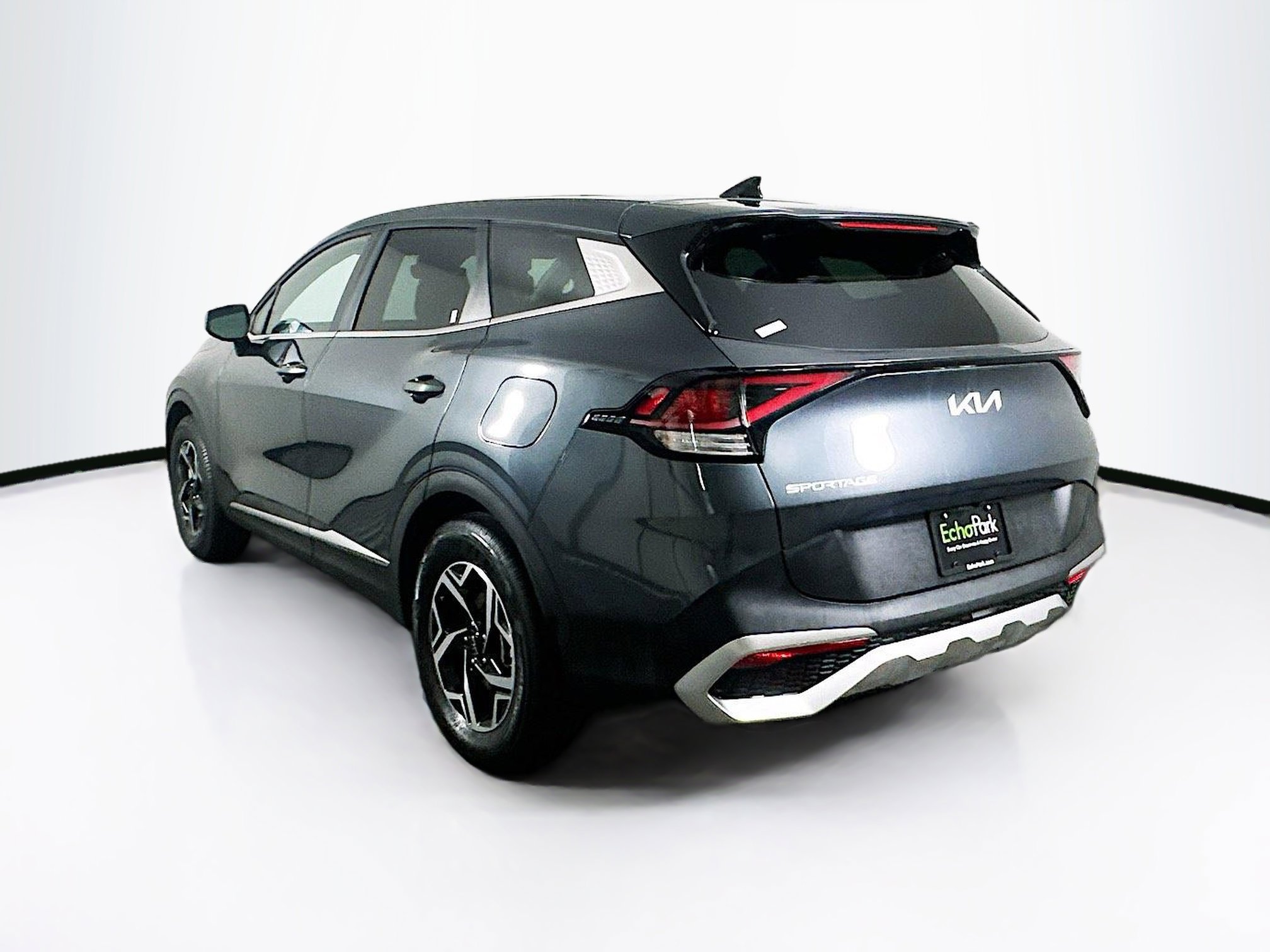 Used 2024 Kia Sportage LX image 5