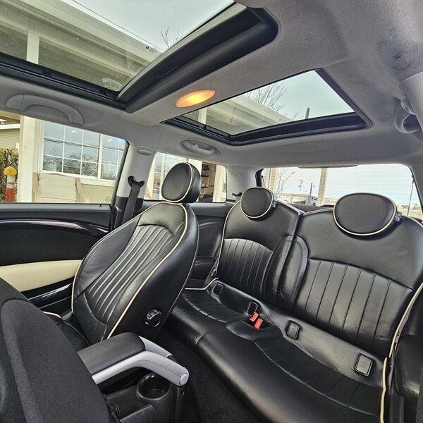Used 2008 MINI Cooper S FWD image 9