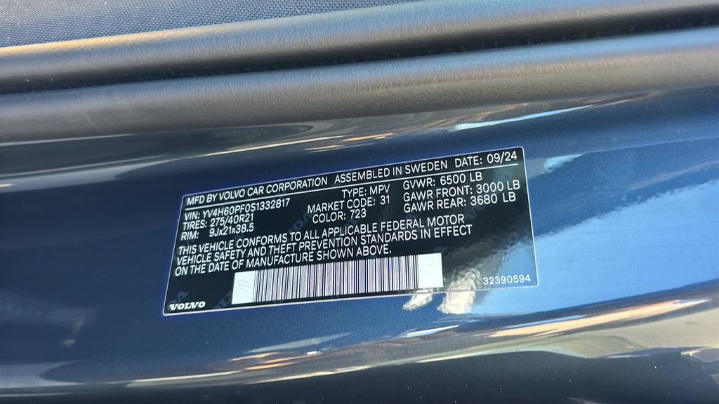 Used 2025 Volvo XC90 T8 Ultra w/ Protection Package Premier AWD/4WD image 33