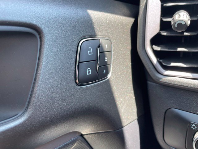 New 2026 Ford Bronco Sport Outer Banks w/ Outer Banks Tech Package+ AWD/4WD image 13