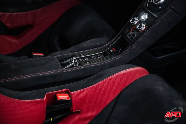 Used 2016 McLaren 675LT Coupe RWD image 97