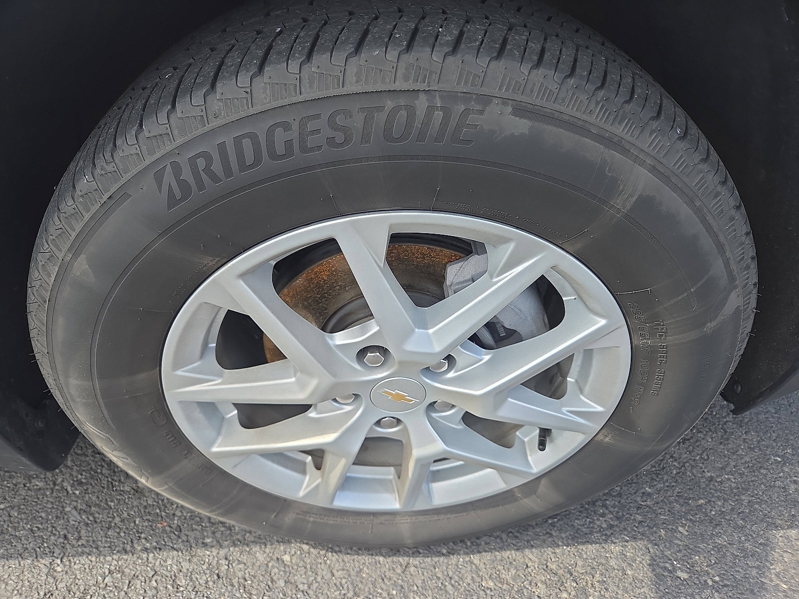 Certified 2024 Chevrolet Equinox LS w/ LS Convenience Package image 9