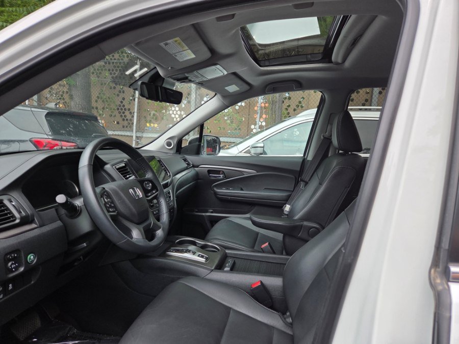 Used 2022 Honda Pilot Special Edition image 14