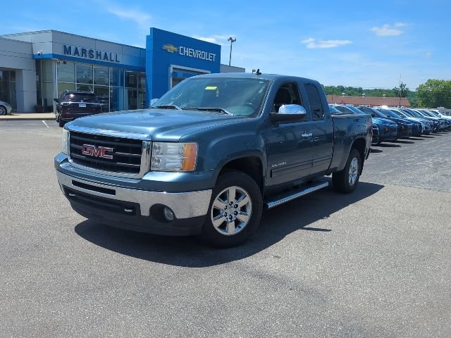 Used 2011 GMC Sierra 1500 SLE w/ Power Tech Package AWD/4WD image 3