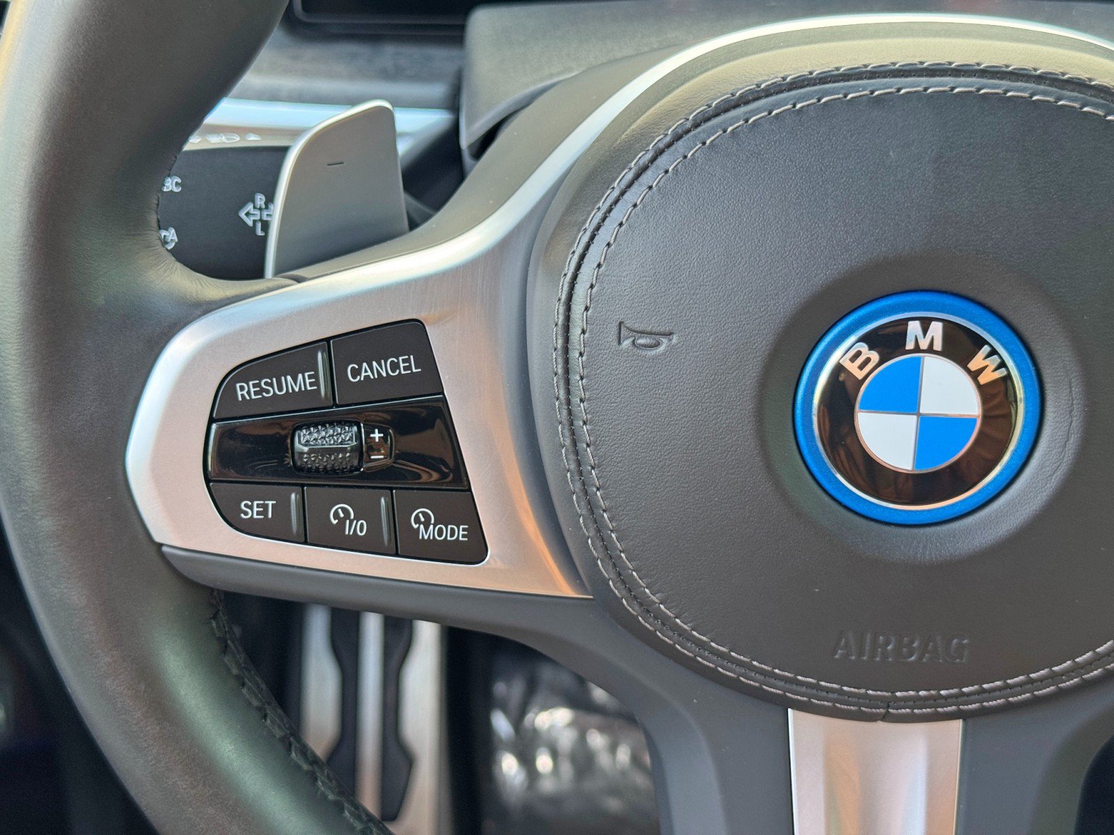 Used 2024 BMW X5 xDrive50e w/ M Sport Package AWD/4WD image 23