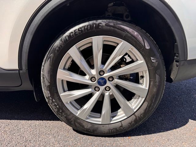 Used 2022 Ford Escape Titanium w/ Titanium Elite Package image 27