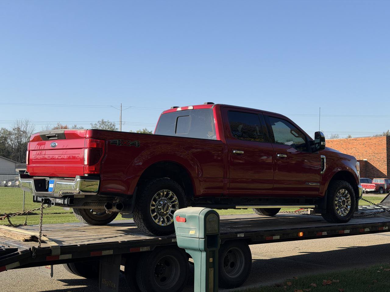 Used 2022 Ford F250 Lariat w/ Lariat Ultimate Package AWD/4WD image 2