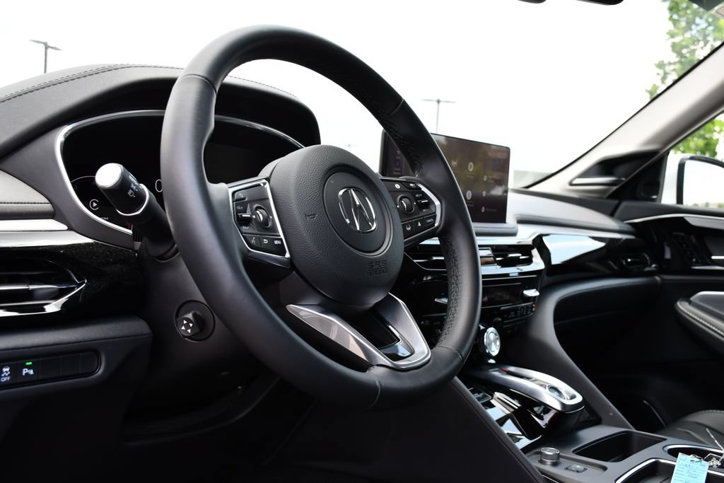 Certified 2026 Acura MDX FWD w/ Technology Package image 12