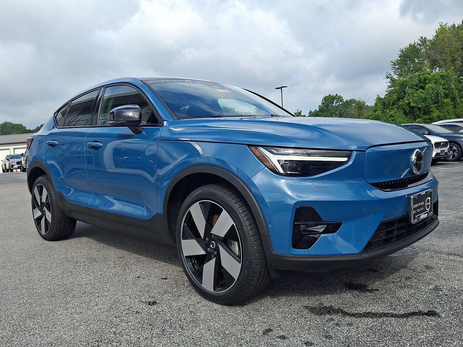 Certified 2023 Volvo C40 P8 Recharge Ultimate AWD/4WD image 1