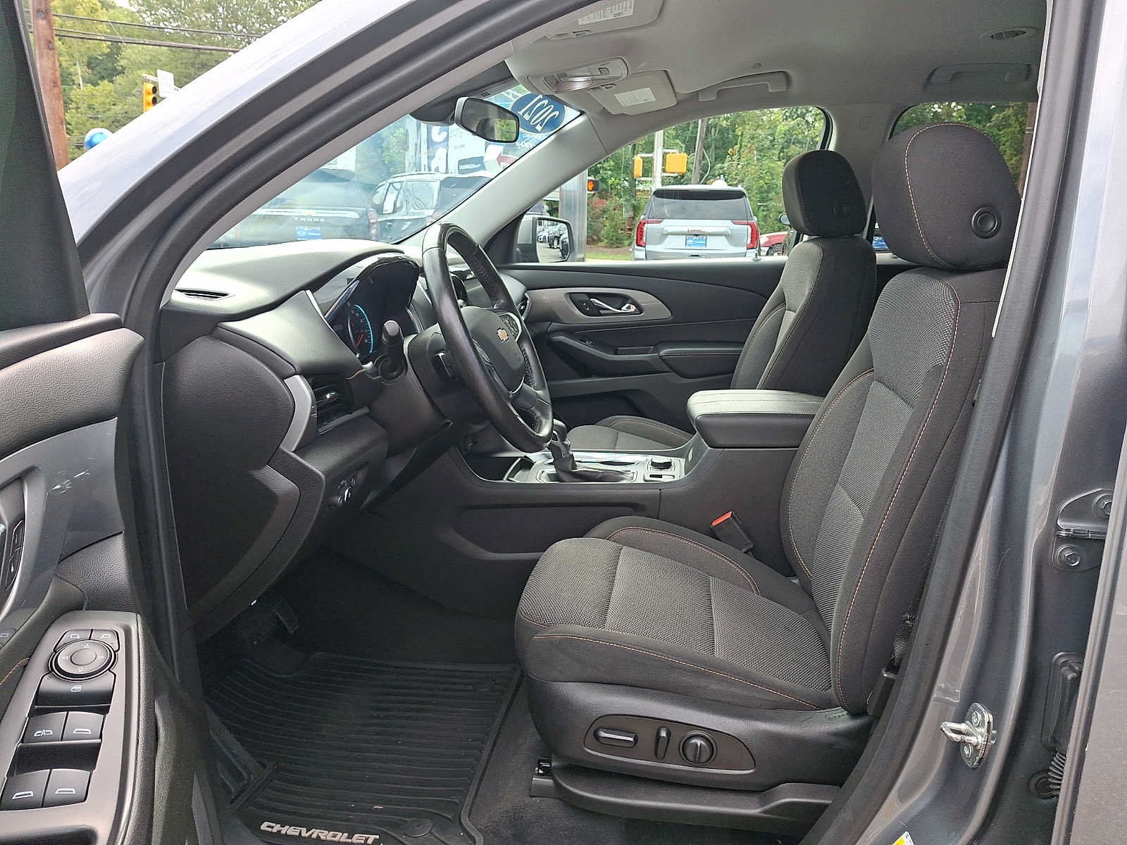 Certified 2021 Chevrolet Traverse LT AWD/4WD image 14