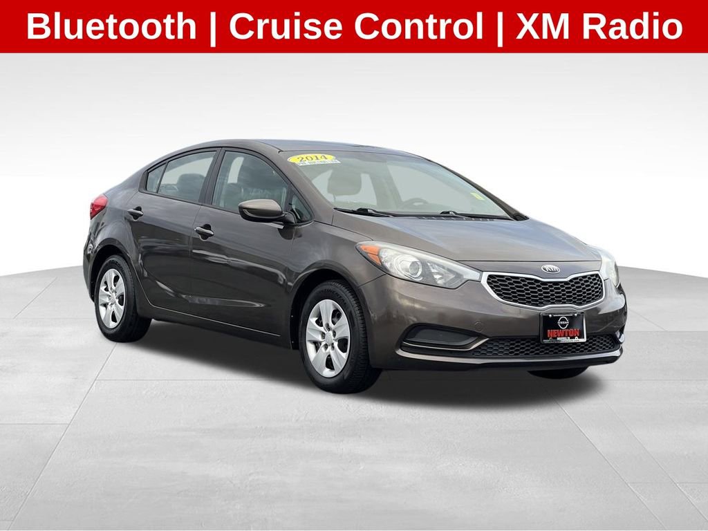 Used 2014 Kia Forte LX image 1