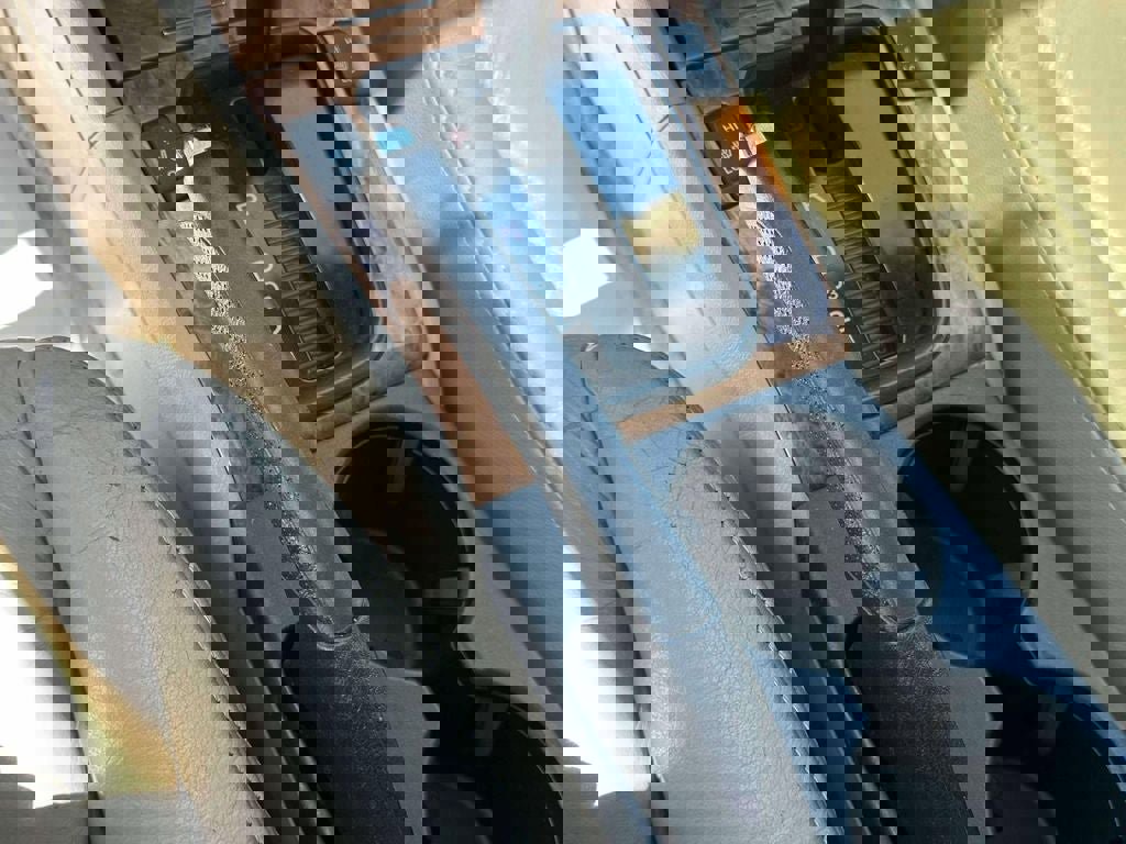 Used 2005 Honda Accord EX-L image 31