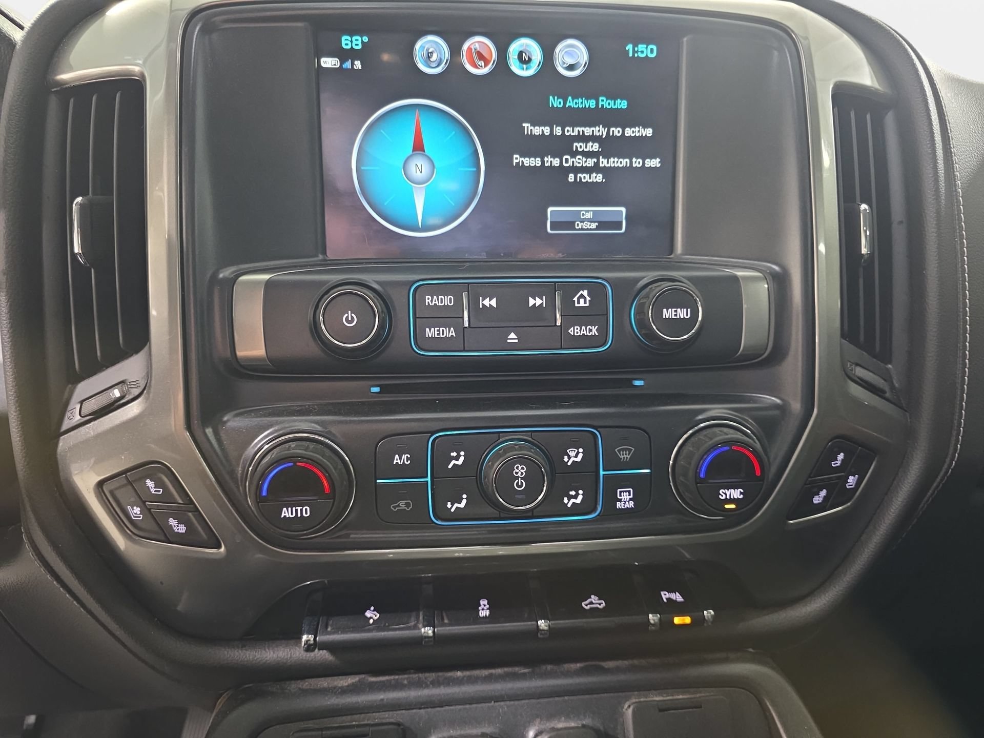 Used 2018 Chevrolet Silverado 1500 LTZ w/ Sport Package AWD/4WD image 24