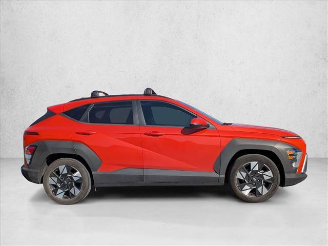 Used 2024 Hyundai Kona SEL FWD image 4