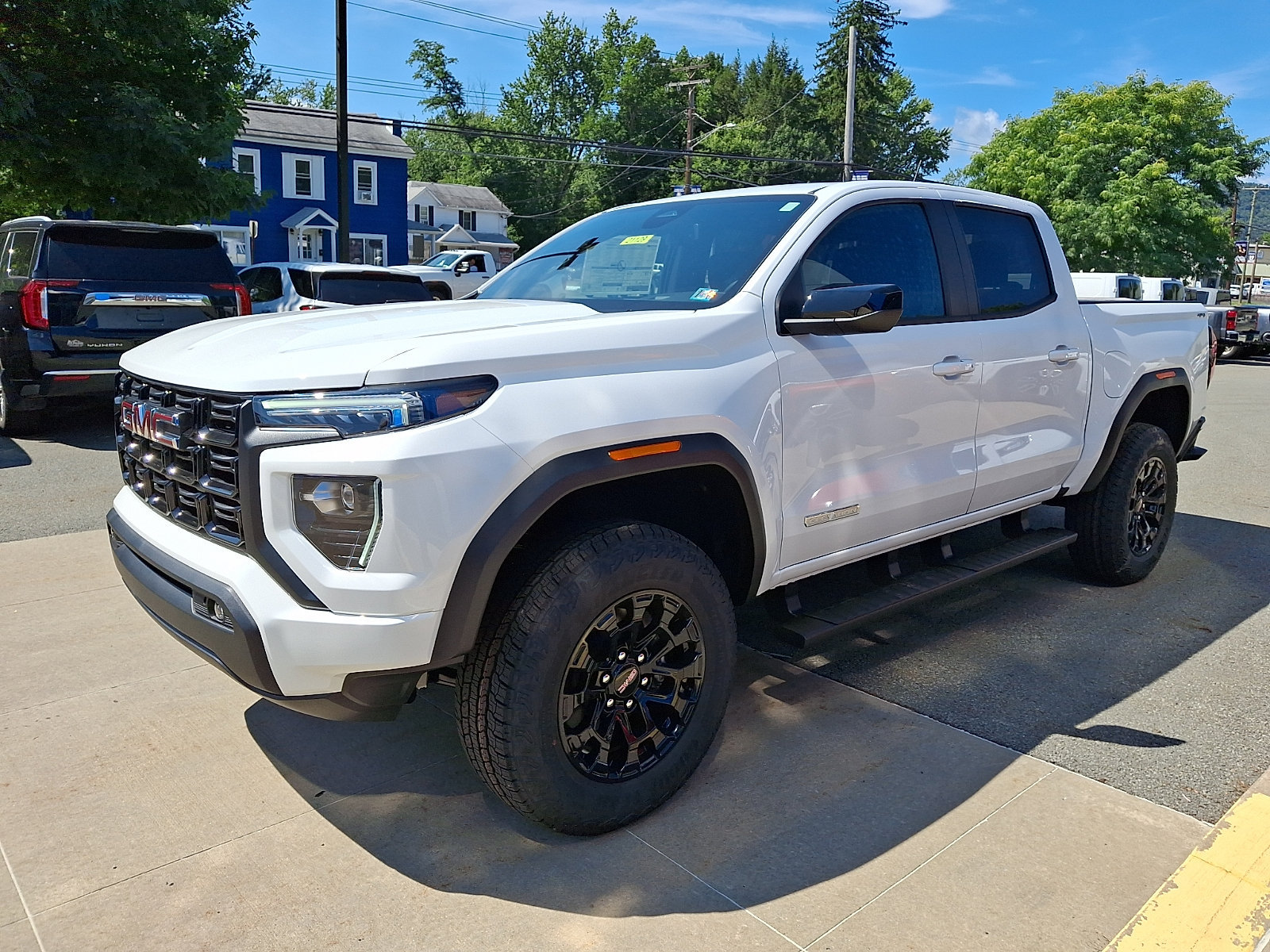 New 2026 GMC Canyon Elevation w/ Convenience Package AWD/4WD image 3